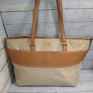 Tommy Hilfiger Lrg Tan Canvas Logo Vgn Lthr 2Handle Multi-Pocket Zip Top Tote